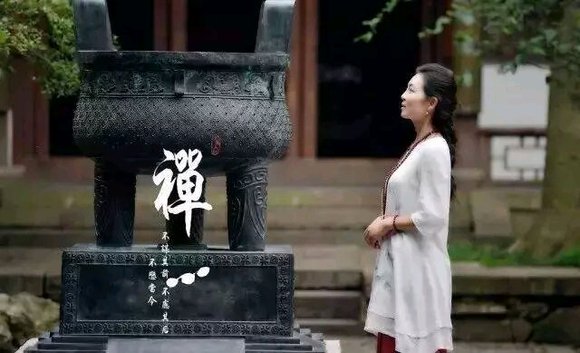 ”孝敬父母，等于供佛