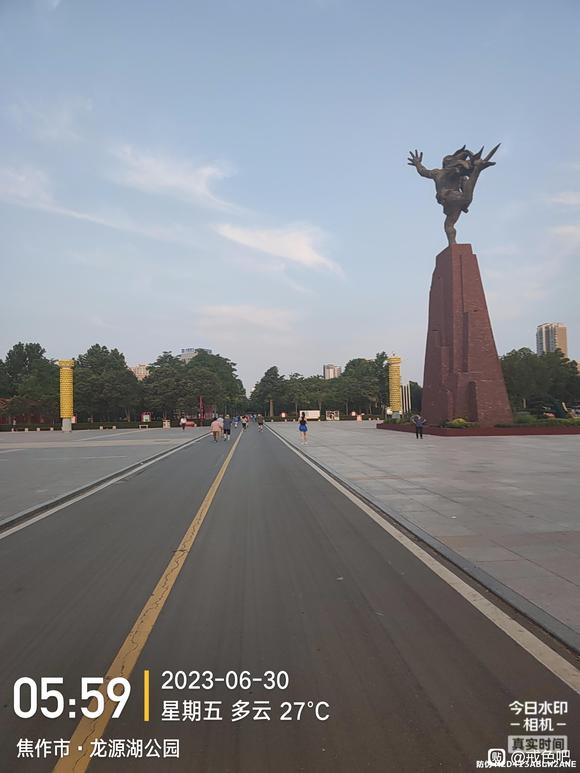 ”坚持戒色,坚持跑步,晨跑打卡10公里