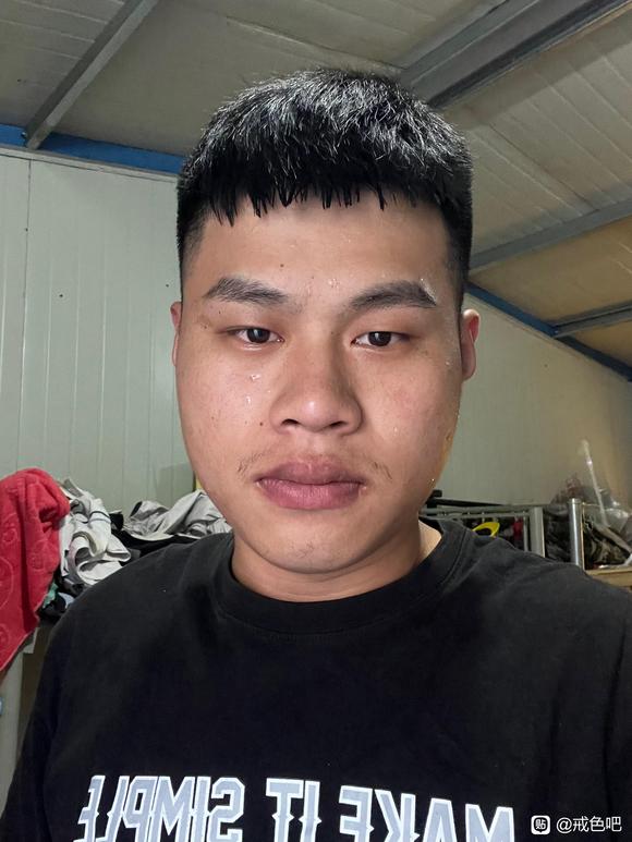 ”戒色第九天,感冒了,很难受