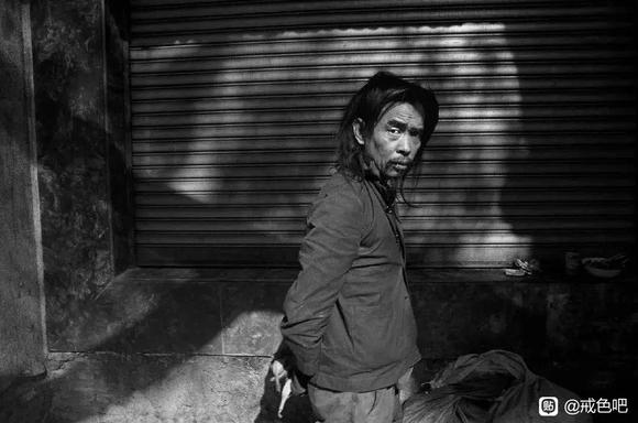 ”我重度抑郁，偶遇神秘流浪汉教我一个秘法，彻底拯救我