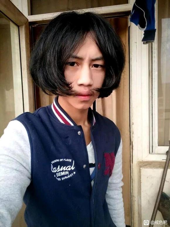 ”#微信看病卖药是假的#求各位戒友给点意见。