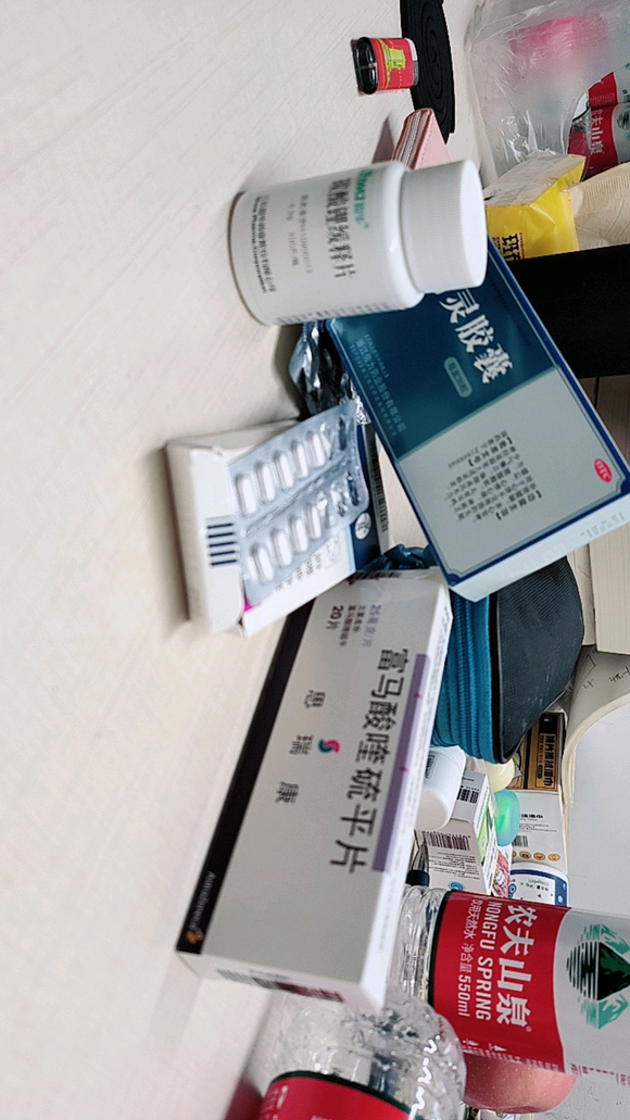 ”舍曲林治好了我的易欲症