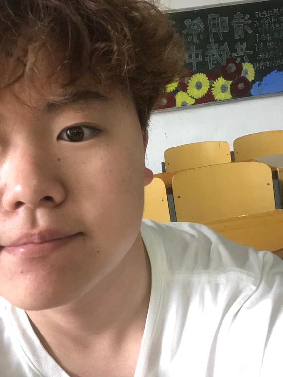 ”四个月恢复了社恐，自卑的恢复