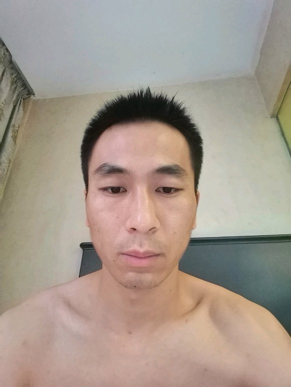 ”330多天阵亡了，我以为330多天算步入戒色成功边缘了，没想