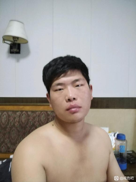 ”我看起来正常吗