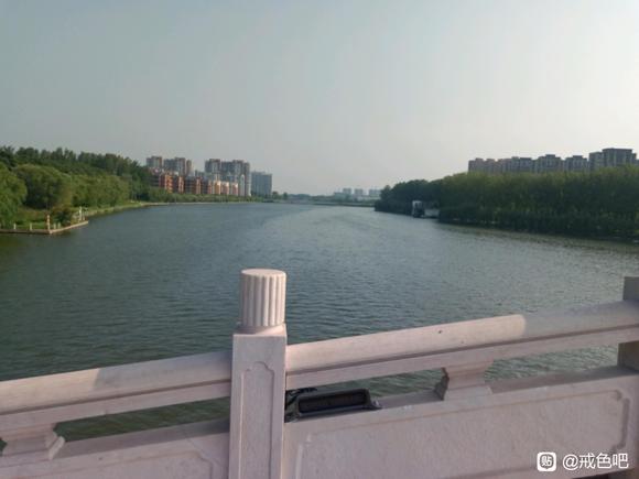 ”我感觉好孤独！