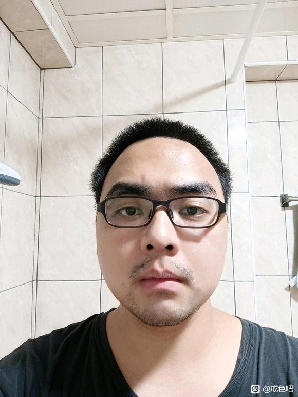 ”真的我发现zw有些年头的人脸都一样