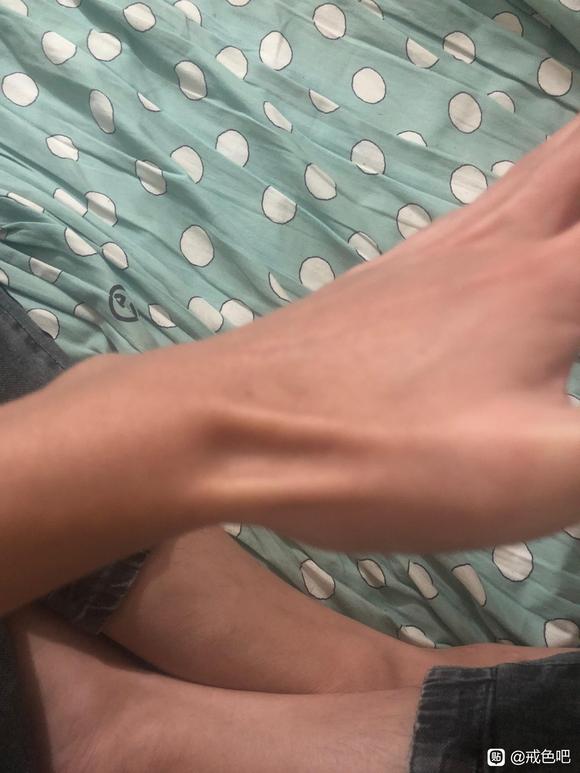 ”手掌缝里都没肉