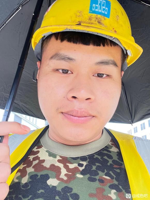 ”戒色第21天昨天忘发了，今天下雨了