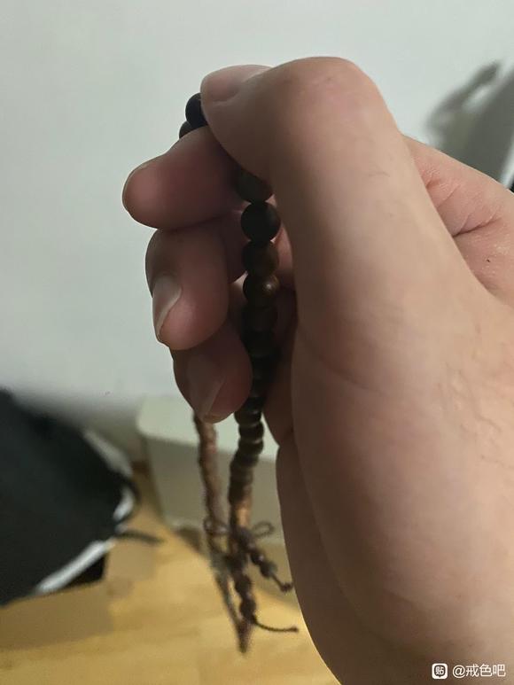 ”深夜为大家念观音心周，大家一定可以根除！