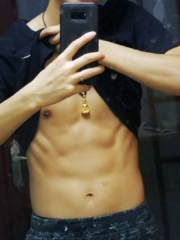 ”11天，每天晨勃很厉害，差点控制不住，健身了两个月，现在禁色