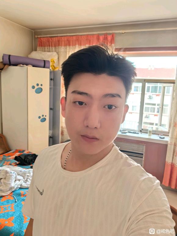 ”每次给自己一个鼓励，别人能做到你也一定可以！