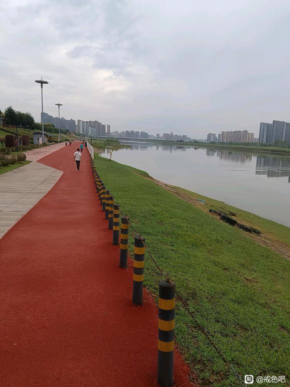 ”不负韶华，努力奔跑，戒色35天