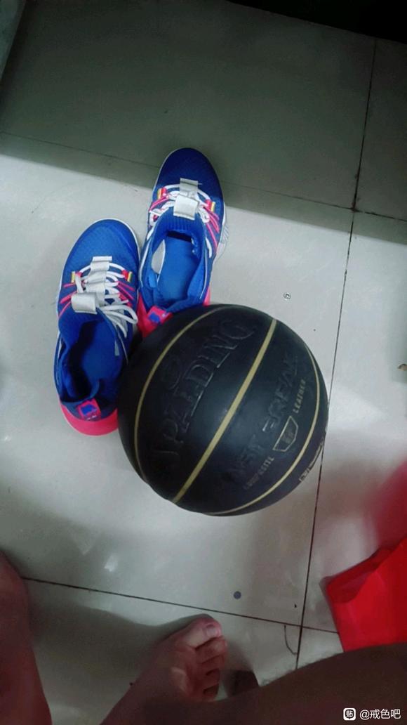 ”自卑还是刻在我的骨子里