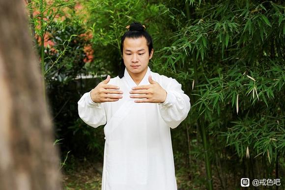 ”气血不足百病生，这个方法能迅速把气血补起来！