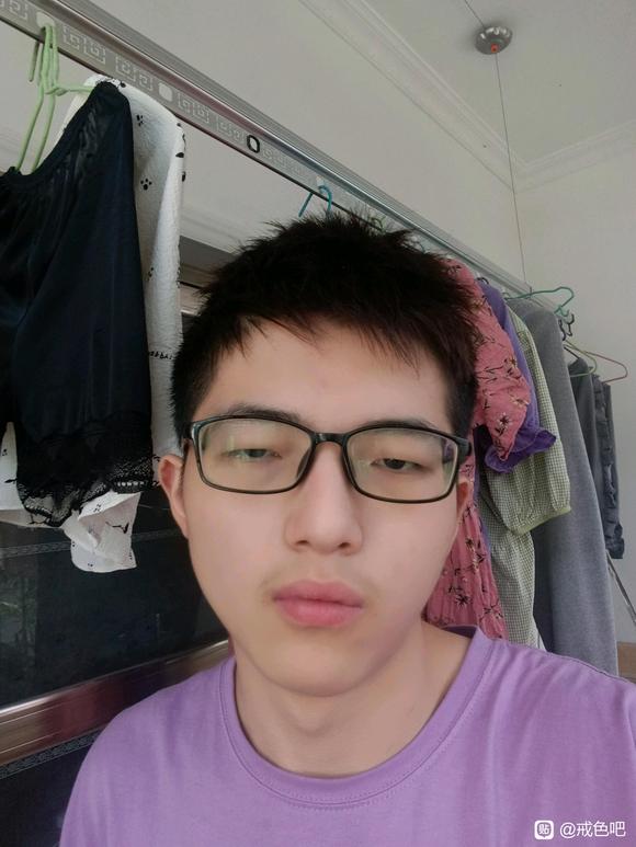 ”#微信看病卖药是假的#戒色问题求助！