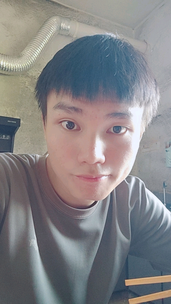 ”#微信看病卖药是假的#不知不觉已经第十四天，感觉腰酸背痛慢慢恢复了，今天还跑步了