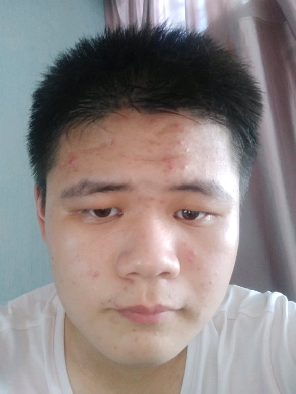 ”我从三年前开始看黄，经常忍不住去在手机去搜寻这些黄片，每次边