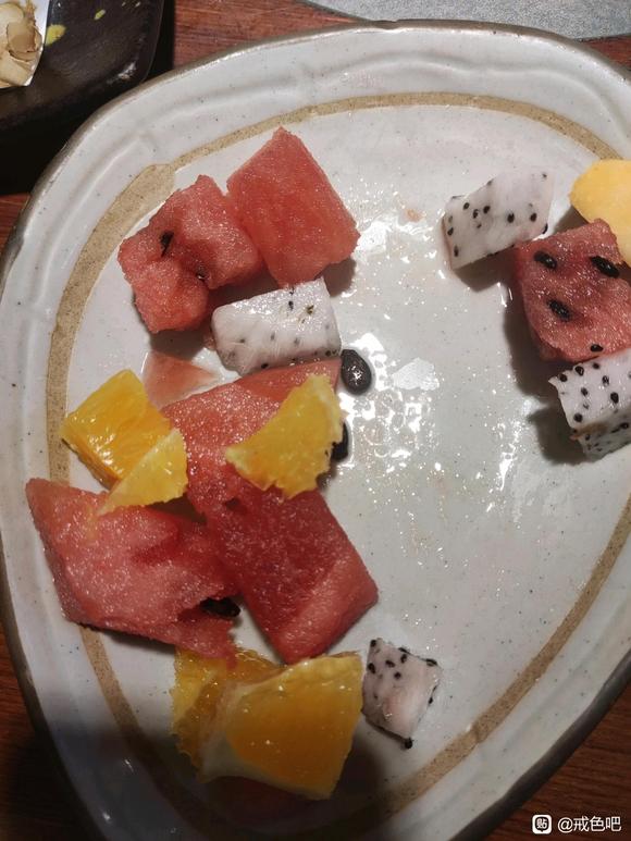 ”吃晚饭啦啦啦