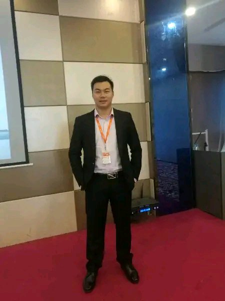 ”同一个人,变化却这么大,这就是戒色的魅力