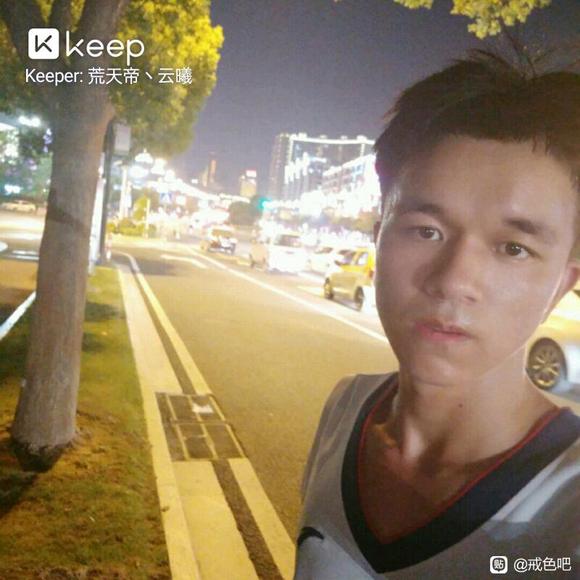 ”幸福家庭变单亲爸爸