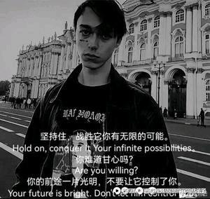 ”有没有变精神我不知道，但是我清楚我越来越自信了，