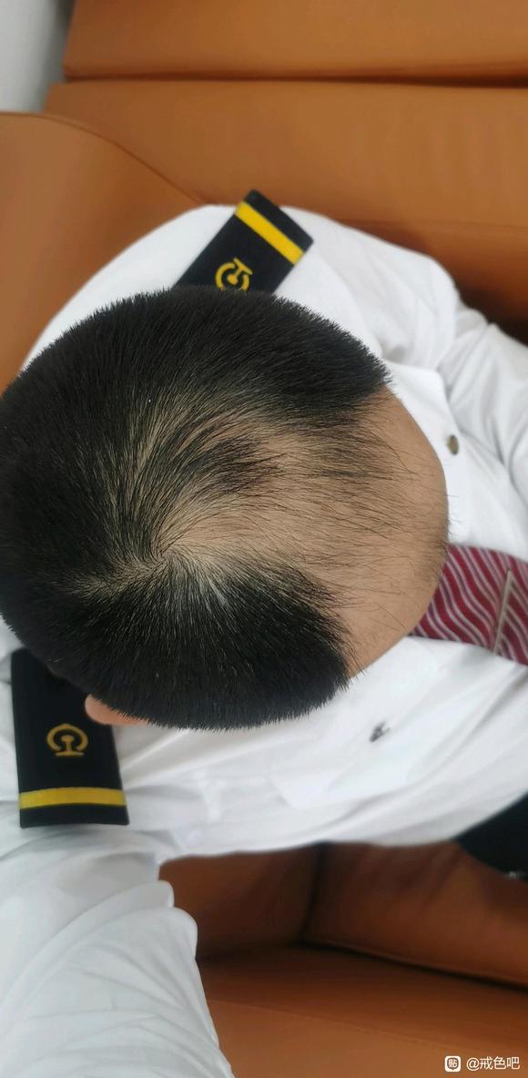 ”一闲下来就搜黄，破戒了，最近一个星期，八九天内破了五次。