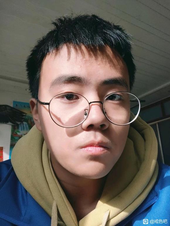 ”戒了一个月，帮忙看看气色