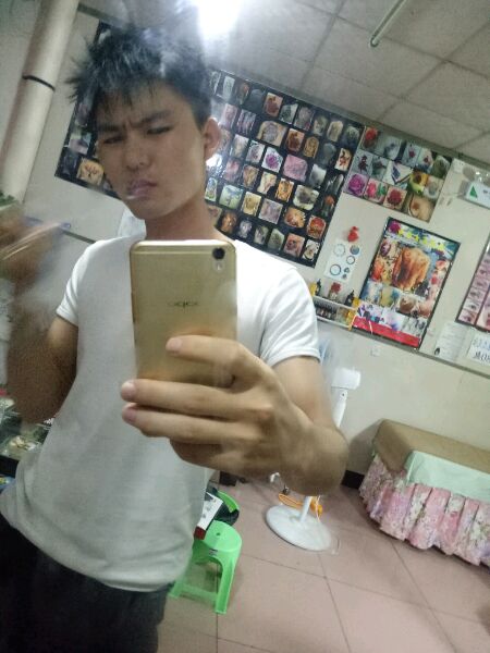 ”【#戒色#】戒色十个月的相貌变化