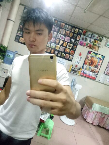 ”【#戒色#】戒色十个月的相貌变化