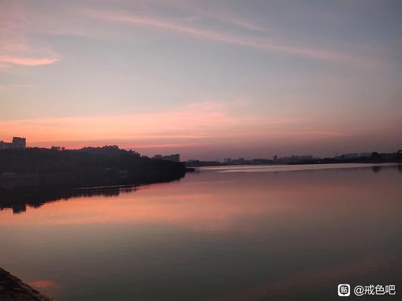 ”戒色四年期间有pj欲望来时依然做不到欲望可段但心瘾难控