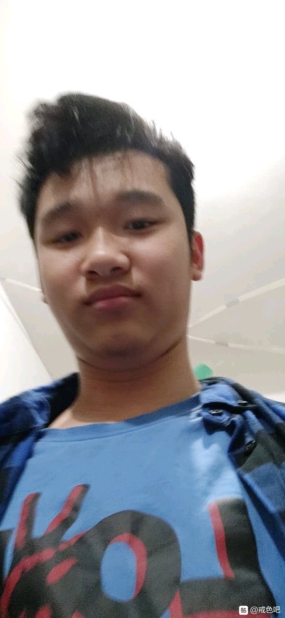 ”兄弟们，本人戒色一个月了，图一是戒色前，234是戒色后，之前