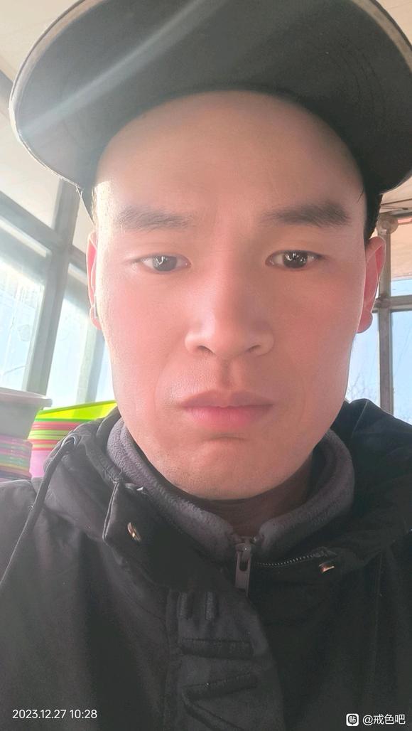 ”#微信看病卖药是假的#戒色真能改变容貌，我这才戒色十几天，气色就好多了