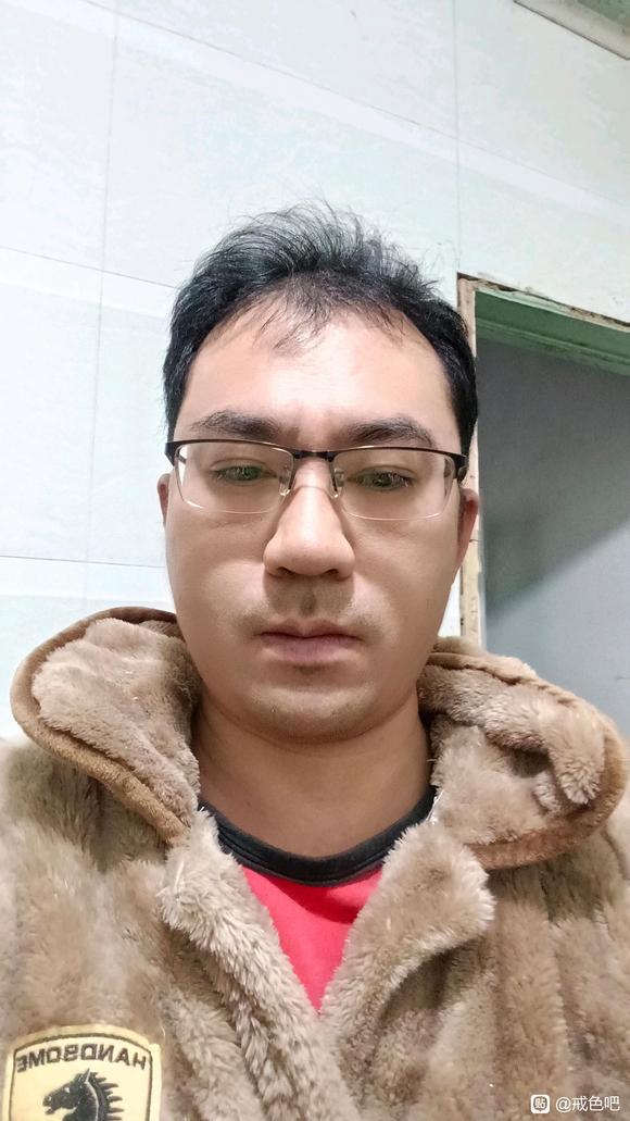 ”#微信看病卖药是假的#天天打飞机全身没劲